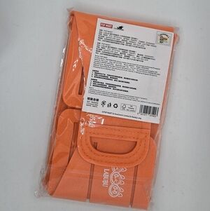 The Monsters Popmart Pineapple Felt Box